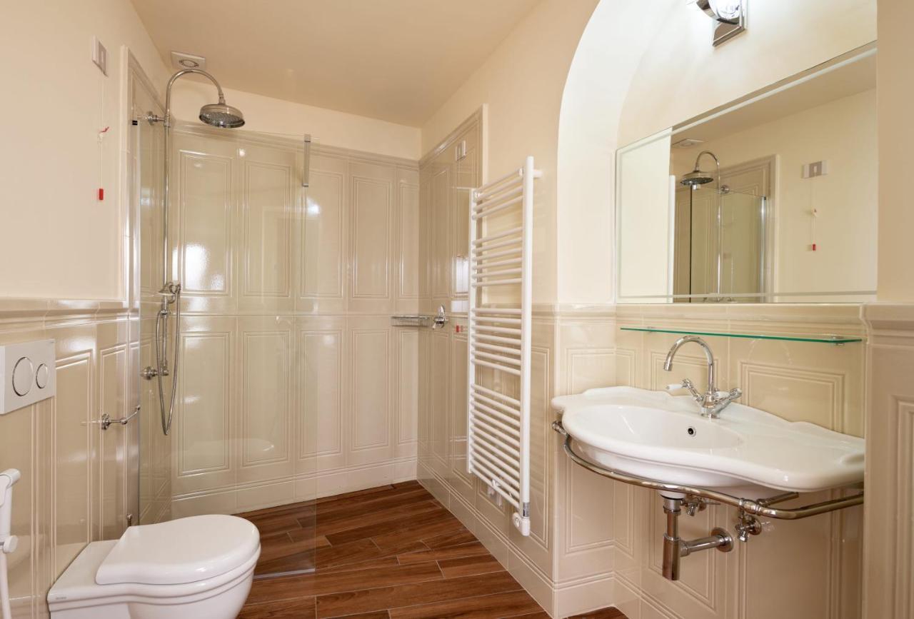 Residenza Mondragone Bed & Breakfast Florence Ngoại thất bức ảnh